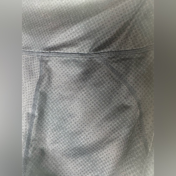 Guru Active Black Capri Leggings Size Medium - Picture 5 of 7